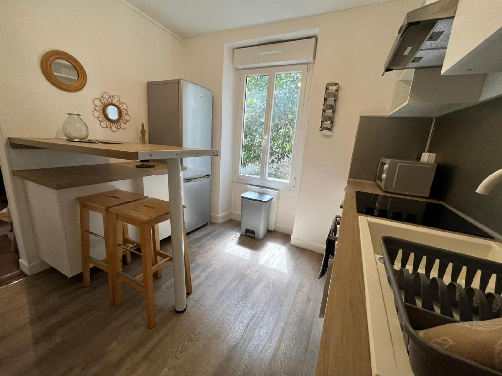 L'Escale Niortaise - Centre-Ville - 10Mn Gare - Wifi - Netflix Quarto foto